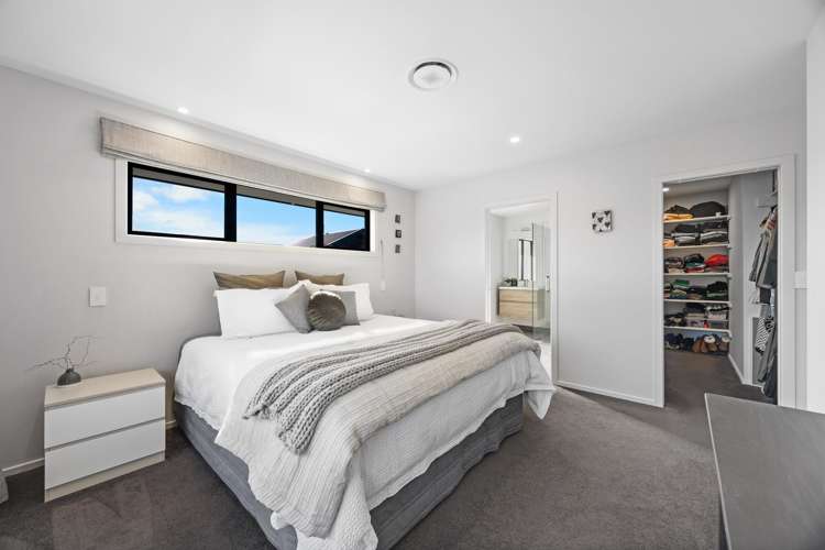 6 Rua Street Albert Town_13