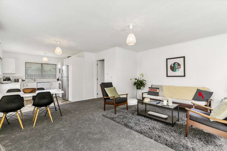 2/8 Motu Place Mount Wellington_1