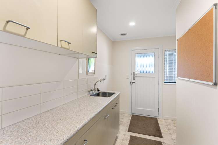 2 Rosebank Grove Waikanae_21