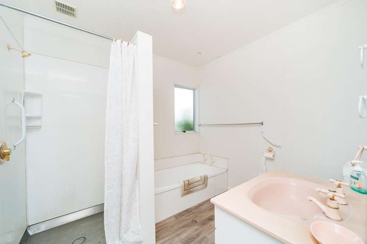 3/119 Botanical Road Takaro_10