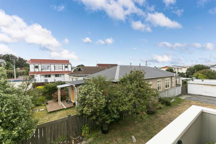 6/139 Queens Drive Lyall Bay_6