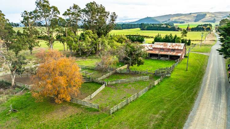 1553 Happy Valley Road Motunau_43