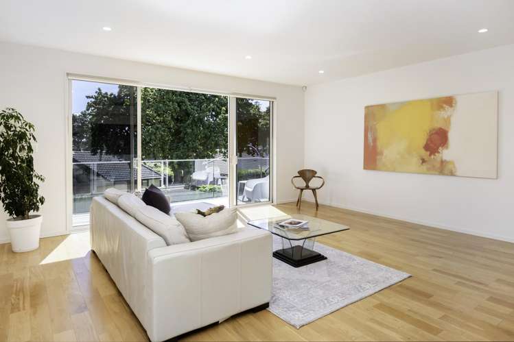 20b Oakwood Grove Eastern Beach_10