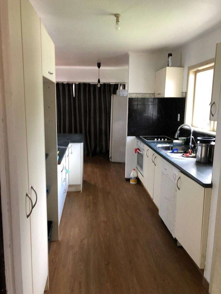 1/142 Archers Road Glenfield_8