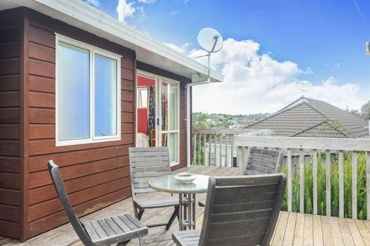 1/19 Witheford Drive Bayview_15