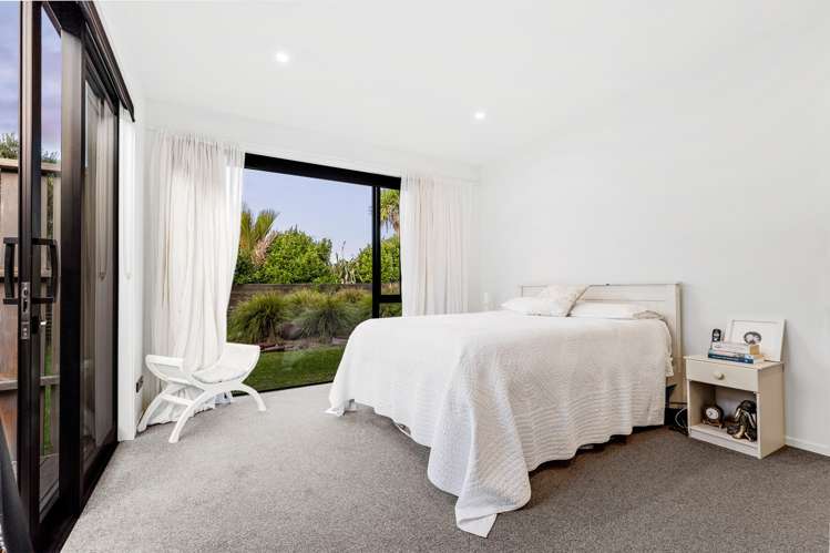 6 Sandpiper Avenue Point Wells_11