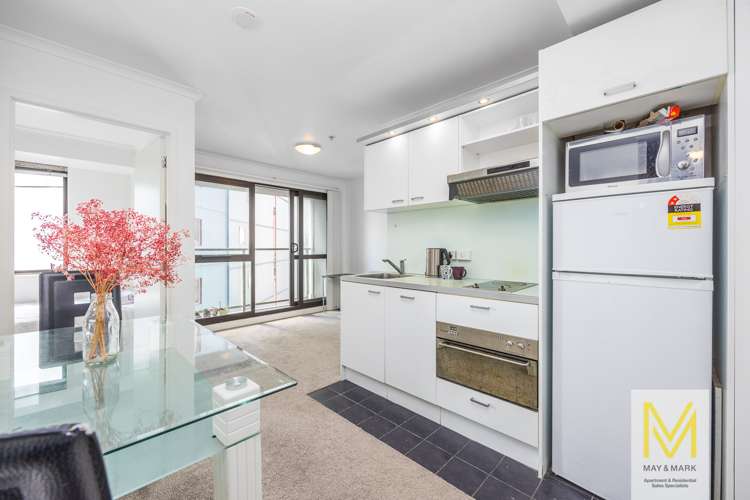 502/96 Symonds Street Grafton_4