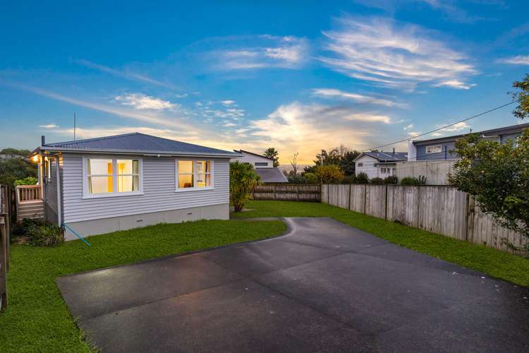 9 Hillary Heights Avenue Glendene_21