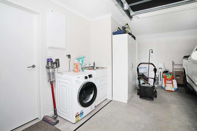 32b Lowe Street Avenal_22