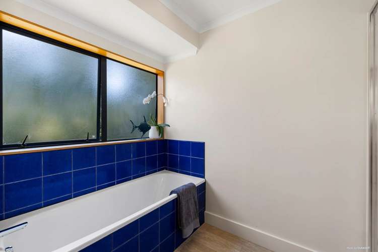 9 Awaroa Stream Drive Waiuku_17