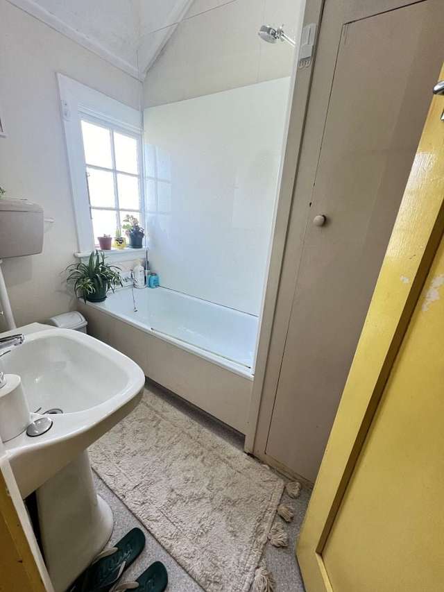 1/25 London Street Dunedin Central_4