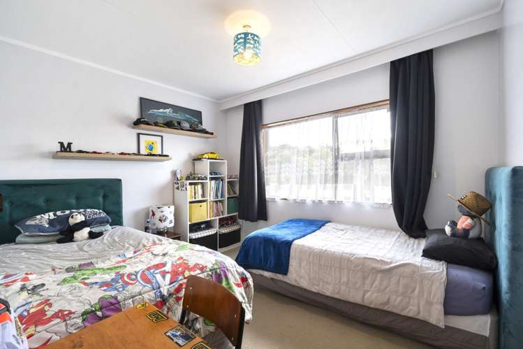 203 Fergusson Road Halcombe_16