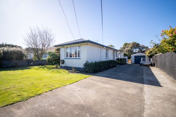 7 Boys Place Shirley_14