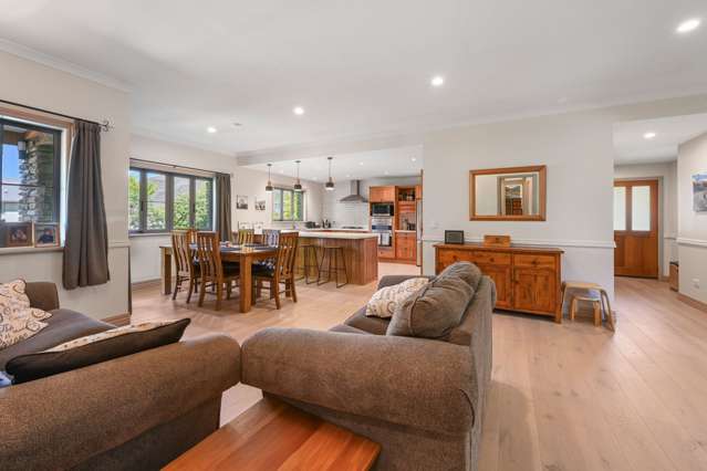 4 & 4A Manorburn Place Lake Hayes Estate_4