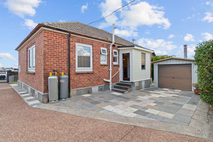 16 Burnett Avenue Mount Roskill_12