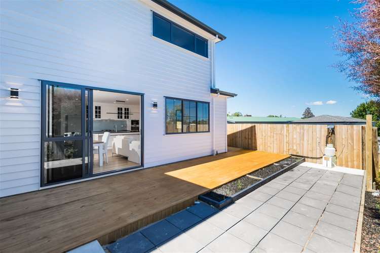 320b East Coast Road Sunnynook_24