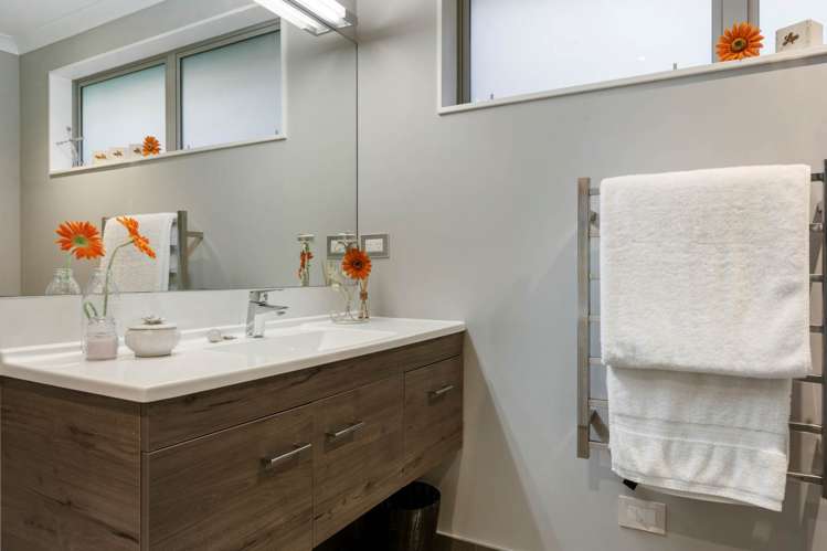 67 Madison Terrace Silverdale_15