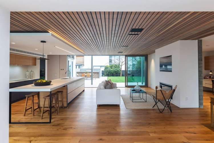 23 Desmond Street Merivale_19