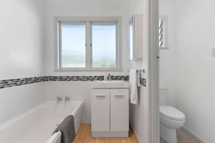 23 Paragon Avenue Beach Haven_10