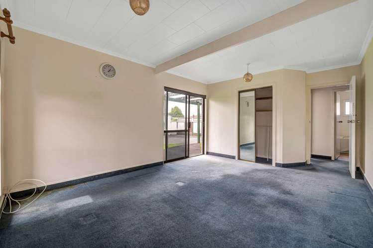 74 Cressida Avenue Stratford_8