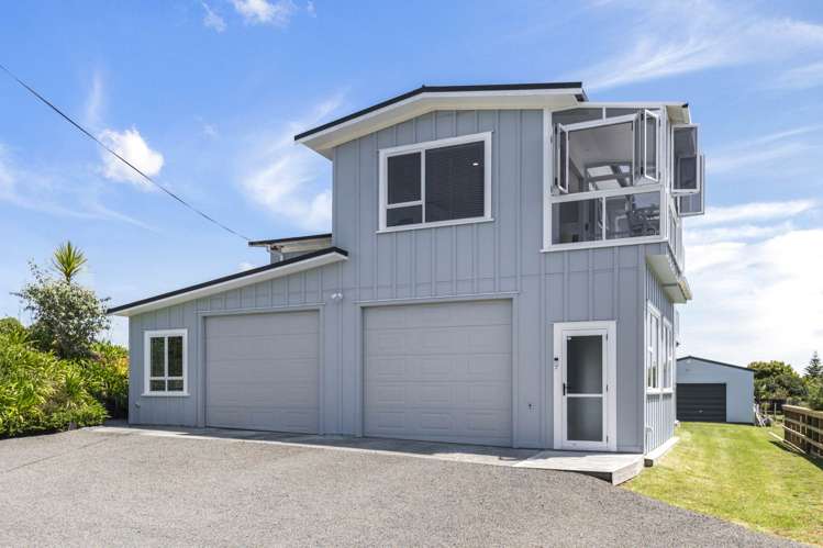 499 Grahams Beach Road Awhitu_32