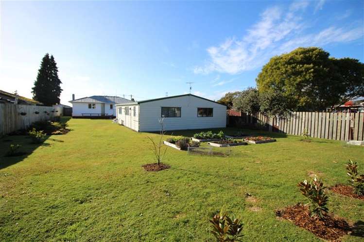 4 Grayson Ave 2632_5