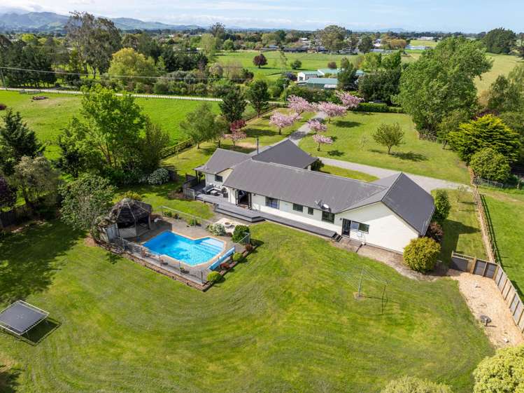 38 Portland Road Carterton_20