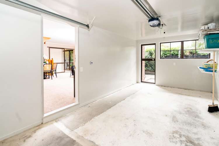 2/136 Karori Road Karori_15