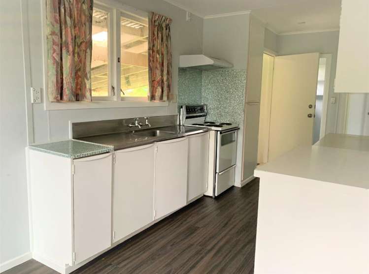 9 Weka Place 11139_1