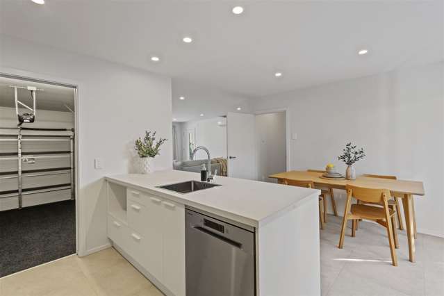 2/43 Rhodes Street Merivale_3