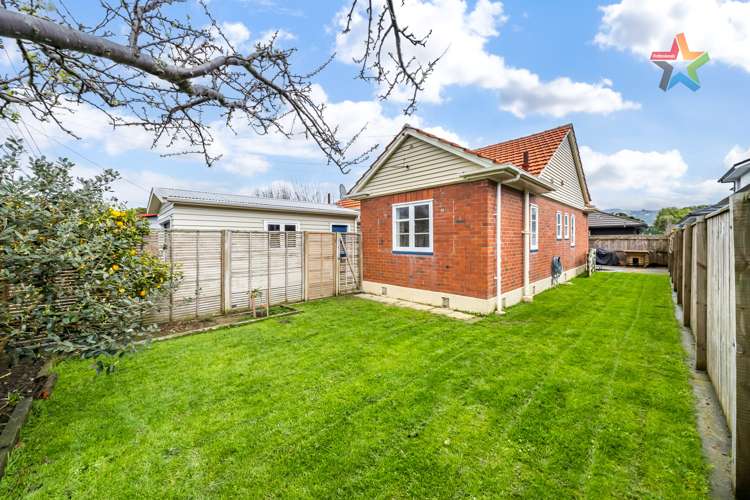 69 Waiwhetu Road Waterloo_15