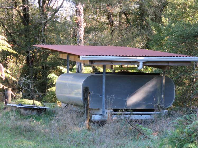 850 Browns Creek Road Inangahua_25