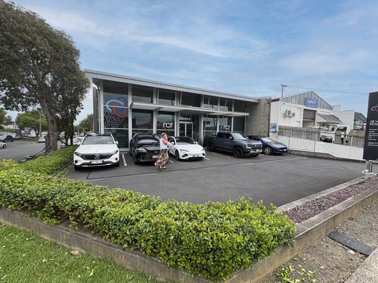 28 Walls Road Penrose_1