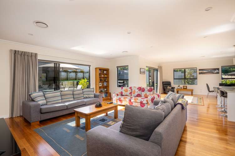 1 Fern Lane Whalers Gate_7