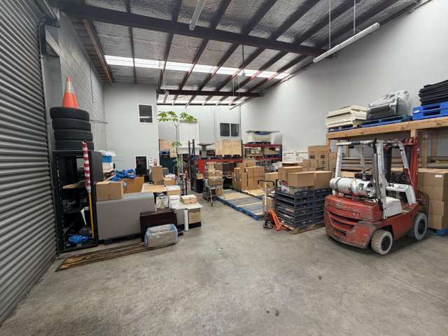 39B Rennie Drive Mangere_1