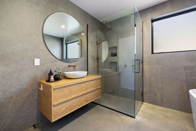 8 Spur Ridge Rise, Hanley's Farm Jacks Point_20