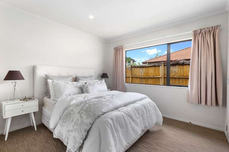 58 Aberdeen Crescent Wattle Downs_14