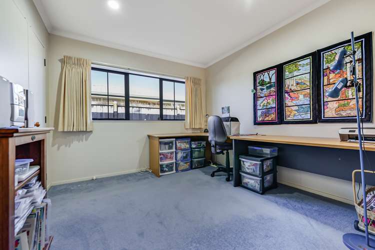 10 Guildford Place Rototuna North_14