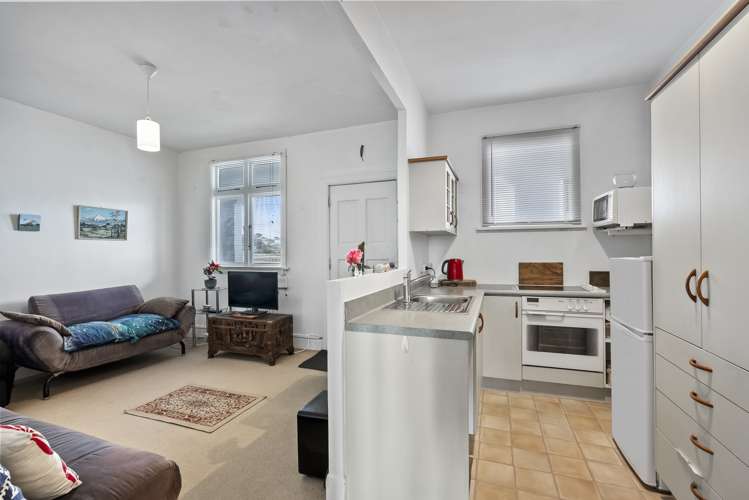 49/127 Saint Aubyn Street New Plymouth Central_7