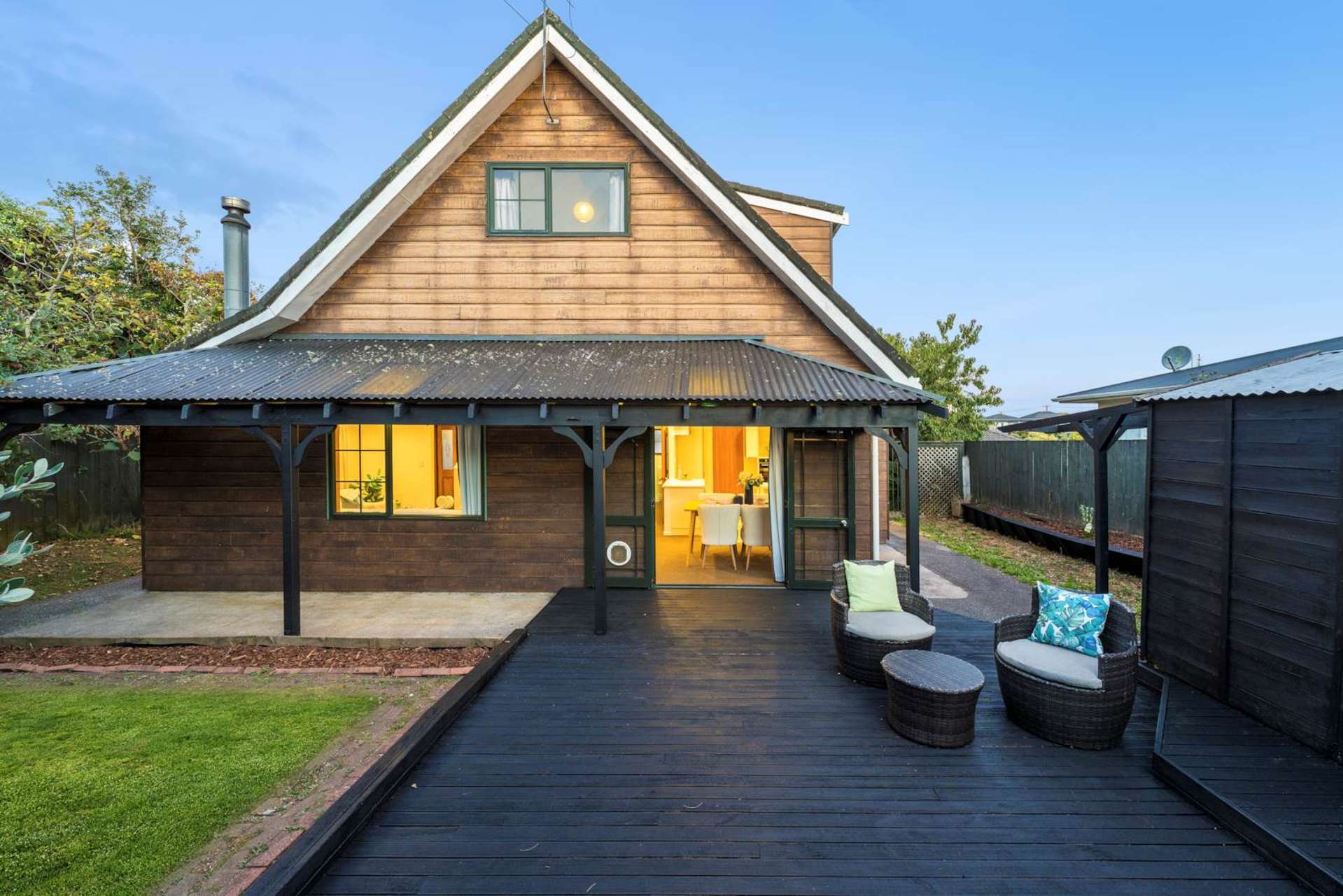 8a Longburn Road Henderson_0