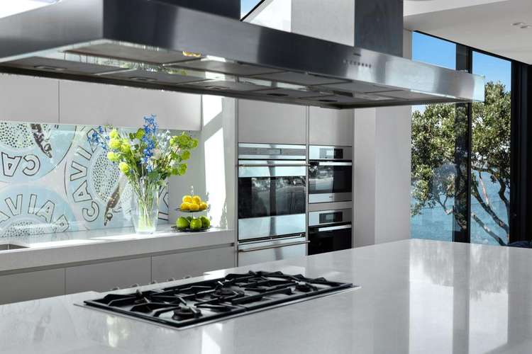 41 Beach Road Castor Bay_10