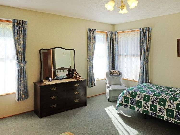 7 Stoneleigh Lane Waikiwi_11