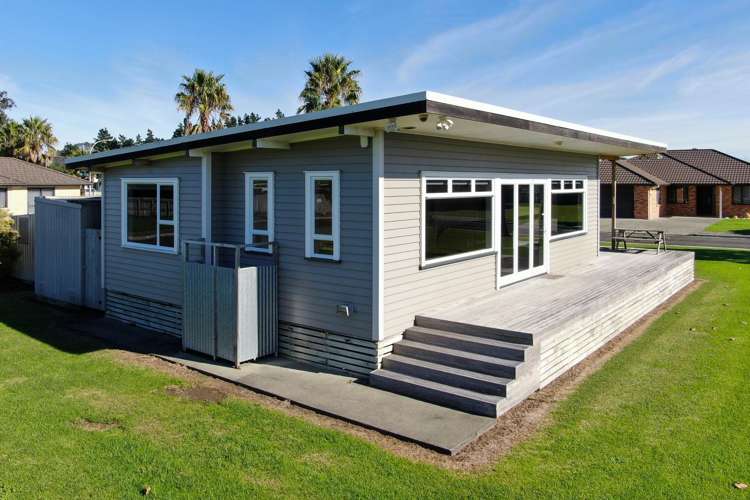 12 Flame Tree Lane Taipa_7