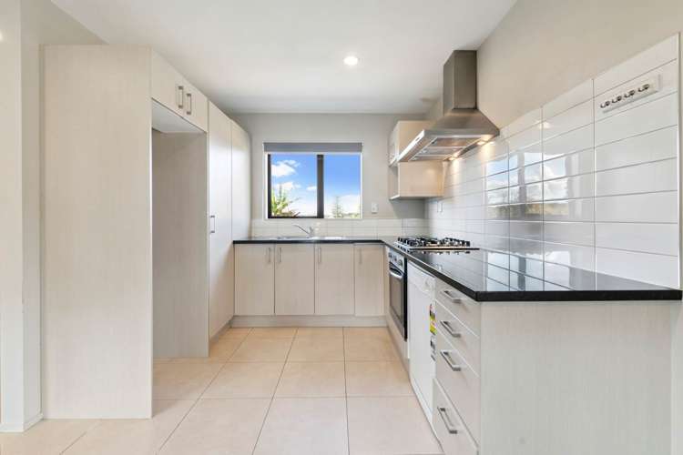 2 Sherie Place Howick_12