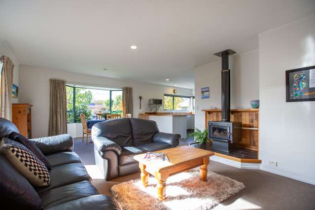 26 Maple Crescent Richmond_1