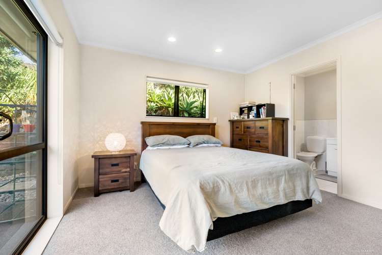 34 Thomas Road Flat Bush_8