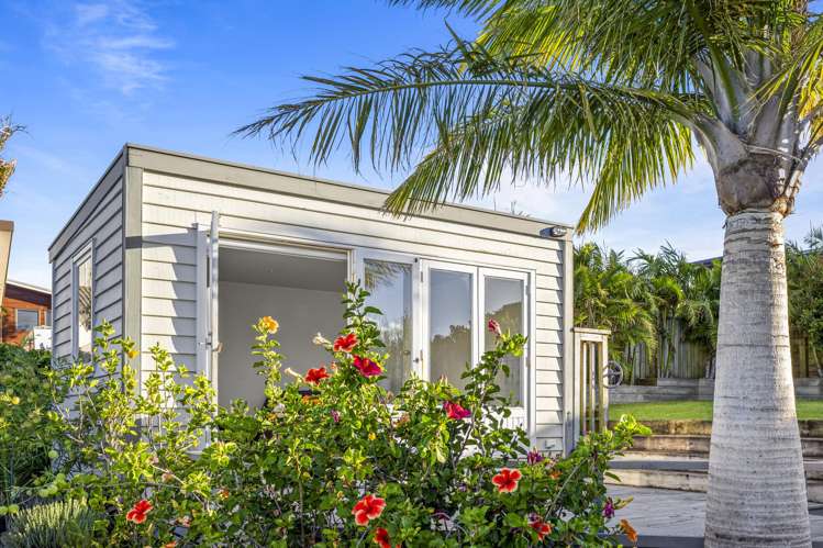 8 Swann Beach Road Stanmore Bay_15