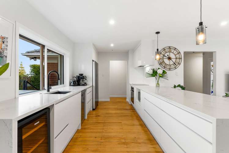 14 Tui Glen Road Birkenhead_6