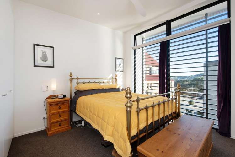 31 Erica Pabst Way Island Bay_8