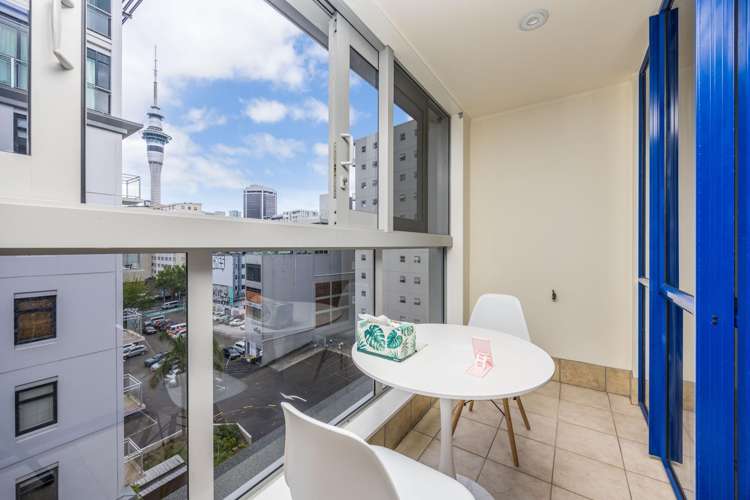8B/11 Nicholas Street Auckland Central_1